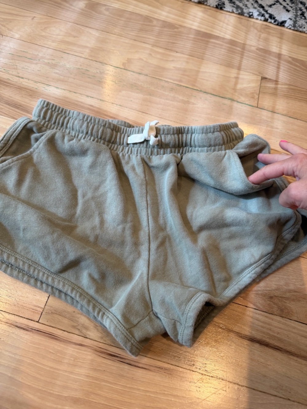 Z-Supply youth large olive green cotton shorts!